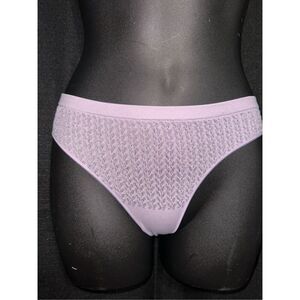 NEW WITH TAGS WOMEN Beautiful PINK VICTORIA'S SECRET SEAMLESS Extra low rise Sof